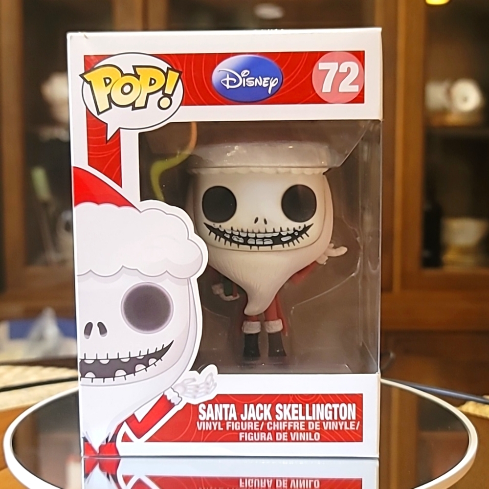 Funko POP Santa Jack Skellington Vinyl Figure Disney Nightmare Before Christmas
